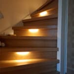 gerenoveerde dichte trap met verlichting in decor amalfi
