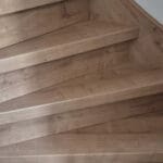 trap bekleed met decor toscaans eiken. inclusief stootborden en wangen